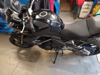 Kawasaki versys 650 - 4