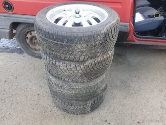 Dunlop 205/55/16 bmw originál - 4