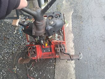 Zetor urI přístrojovka s pedaly - 4