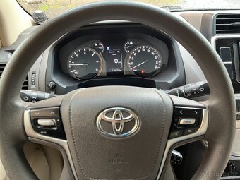 Toyota Land Cruiser 150 2,8 l D - 4