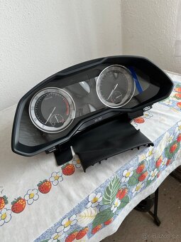 Budíky Škoda Superb 3 - 4