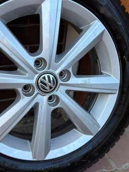 Sada zimních kol VW. Pneu 165/65 R15 Goodyear ultragrip 9. - 4