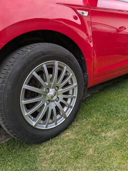 Prodám Hyundai i20 - 4