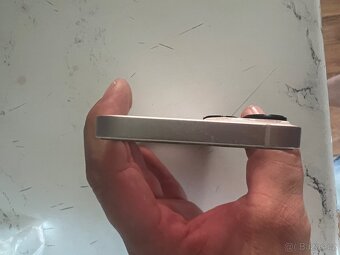 Apple iPhone 13 128 Gb - 4