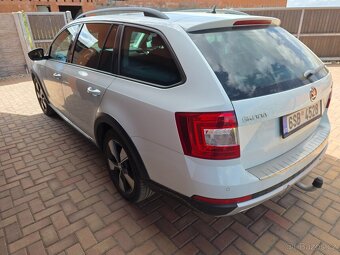 Octavia Scout 2l tdi 135kw dsg 4x4 TZ 104tKM - 4