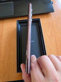 Samsung Galaxy S22 Ultra - 4