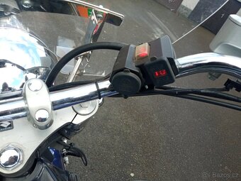 Suzuki vl 800c intruder - 4