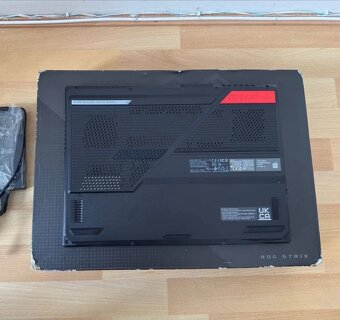 Prodám ASUS ROG Strix G15 - 4