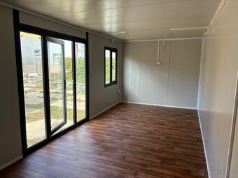 Obytný kontejner 3x7m - 4