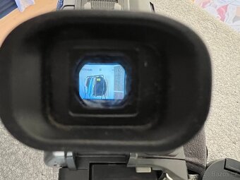 SONY DCR-TRV950E MiniDV Camcoder - 4