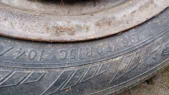 Sada zimních kol 195/70 R15C - 4