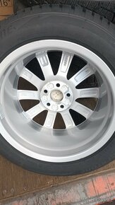 Audi A1 82A 6,5x16zoll et40 82A601025C originální disky pneu - 4