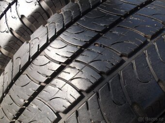 215/65/16 C 106/104T GOODYEAR - 4