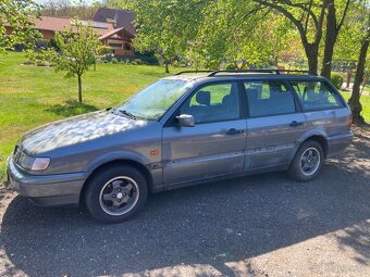 Passat b4 1.9TDI 66KW rok 94 - 4