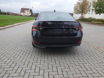 Škoda Superb 3, 2.0TDI, 110kw, Sportline - 4