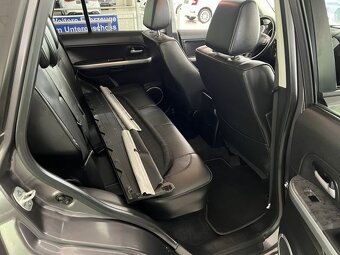 Suzuki Grand Vitara 2.4i Aut. benzín 124kw - 4