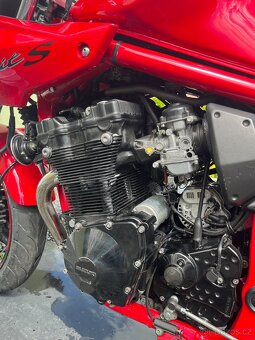Suzuki bandit 650s - 4