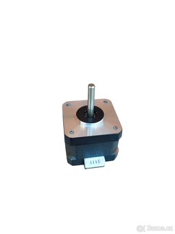 Krokový motor NEMA 17 17HS3401 SCULPFUN - 4