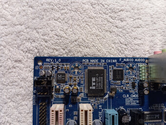 PC - deska: Gigabyte G33M-S2L ,Rev.1.0 (DDR2) - 4