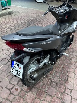 honda pcx 125 - 4