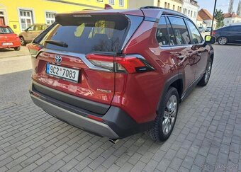 Toyota Rav4 2,5 Hybrid 4WD Executive e-CVT hybridní automat - 4