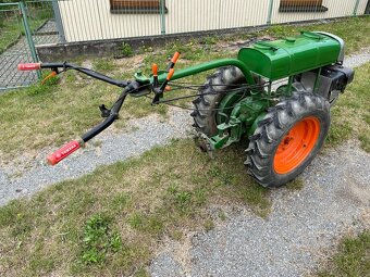 Fréza PF62 - 4 taktní motor - 4