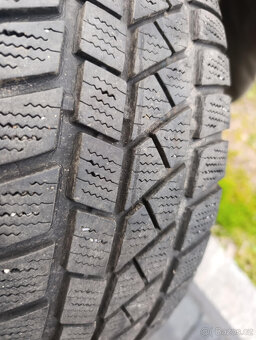 zimní pneumatiky 165/65 R15 na plechových discích 5X100 - 4