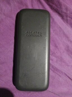 Alcatel Onetouch tlačítkové telefon - 4
