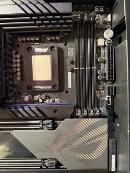 ASUS ROG MAXIMUS Z790 HERO + Intel Core i9-13900KS - 4