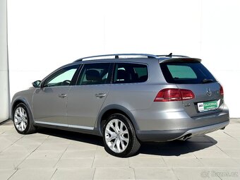 Volkswagen Passat 2.0 TDi Alltrack 4x4 DSG Kůže - 4