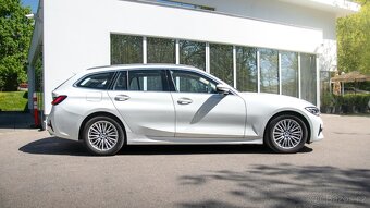 BMW G21 330i - 4