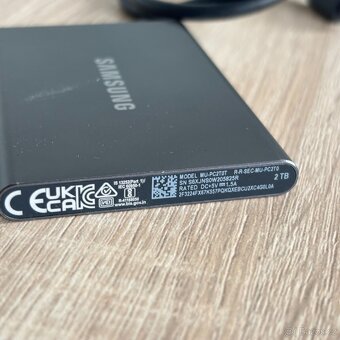Externí SSD Samsung T7 2 TB - zánovní - 4