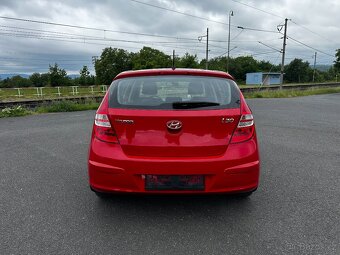 Hyundai i30, 1.4i, r.v. 2010 - 4