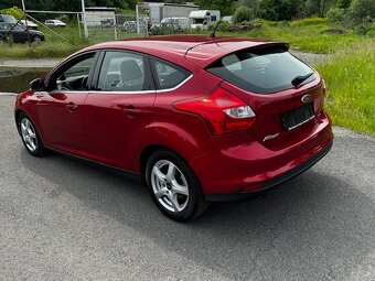 Ford Focus 1.0i 92kw, r.2012, 2.maj., serviska, STK, klima - 4