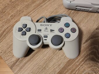 Playstation 1 One, super stav - 4