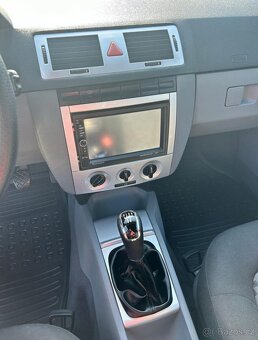 Škoda Fabia - 4