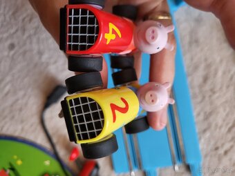 Autíčka Peppa a Tomík, autodráha Carrera FIRST - 4