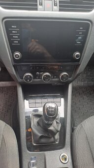 Octavia 1,5 TSi Style, původ ČR, 1. majitel - 4