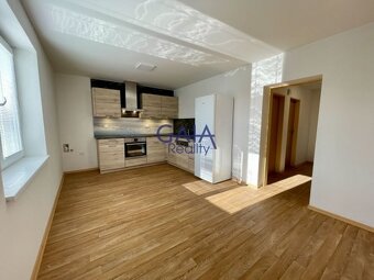 Moravský Písek - Pronájem krásného bytu 2+kk v Moravském Pís - 4