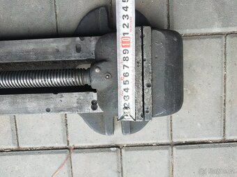 Strojní svěrák - 4