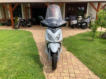 Yamaha X-city 250 - 4