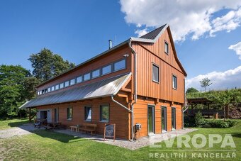 Prodej jedinečné nemovitosti obklopeného přírodou v Senešnic - 4