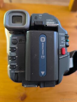 SONY Handycam Digital 8 - 4