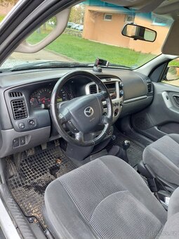Mazda Tribute - 4
