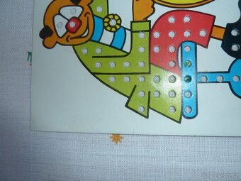 Retro mozaika Brouček Kovozávody Semily 1981 - 4