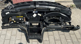 Přístrojová deska 3T1857007D 9B9 + airbag spolujezdce Škoda - 4