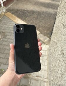 iPhone 11 Černý - 4