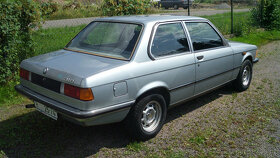BMW 318i E21 - 4