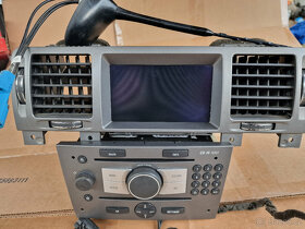 Autoradio Opel CD70NAVI s barevným displayem - 4