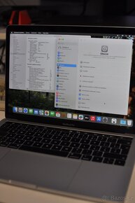 Apple MacBook Pro 13" Mid-2019 (A1989) - 4